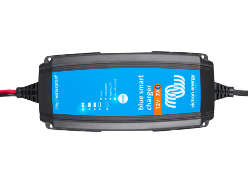 https://www.12voltplanet.co.uk/user/products/large/Victron-bluesmart-IP65-charger-12V-7A-main.jpg